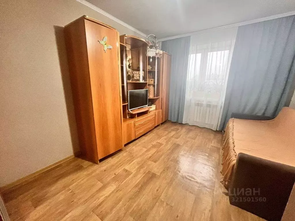 1-к кв. Чувашия, Цивильск Цивильский район, ул. Строителей, 8 (33.4 м) - Фото 1