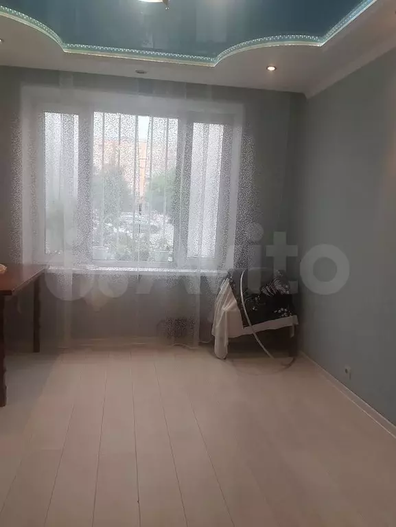 Комната 17 м в 3-к., 1/9 эт. - Фото 1