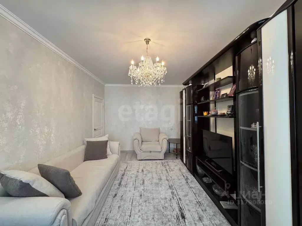 2-к кв. Курская область, Курск ул. Карла Маркса, 72к21 (52.9 м) - Фото 0