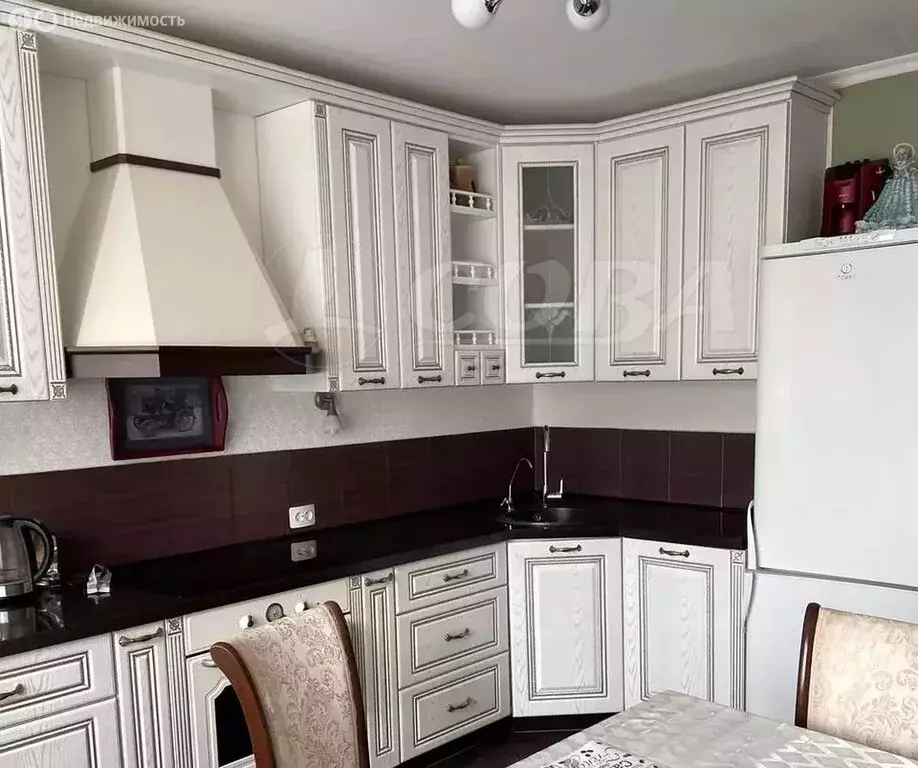 3-комнатная квартира: Тюмень, улица Пермякова, 71к3 (97.1 м) - Фото 1