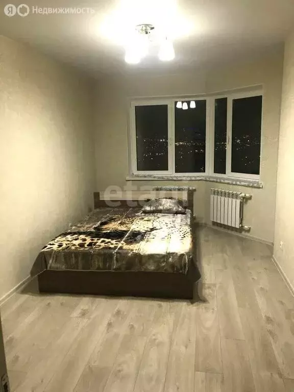 3-комнатная квартира: Пенза, улица Антонова, 5Р (80 м) - Фото 1