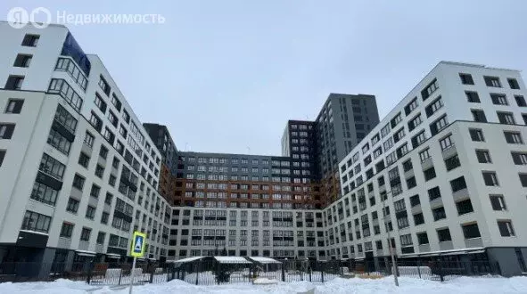 1-комнатная квартира: Тюмень, микрорайон Зарека, улица Лермонтова, 8А ... - Фото 1