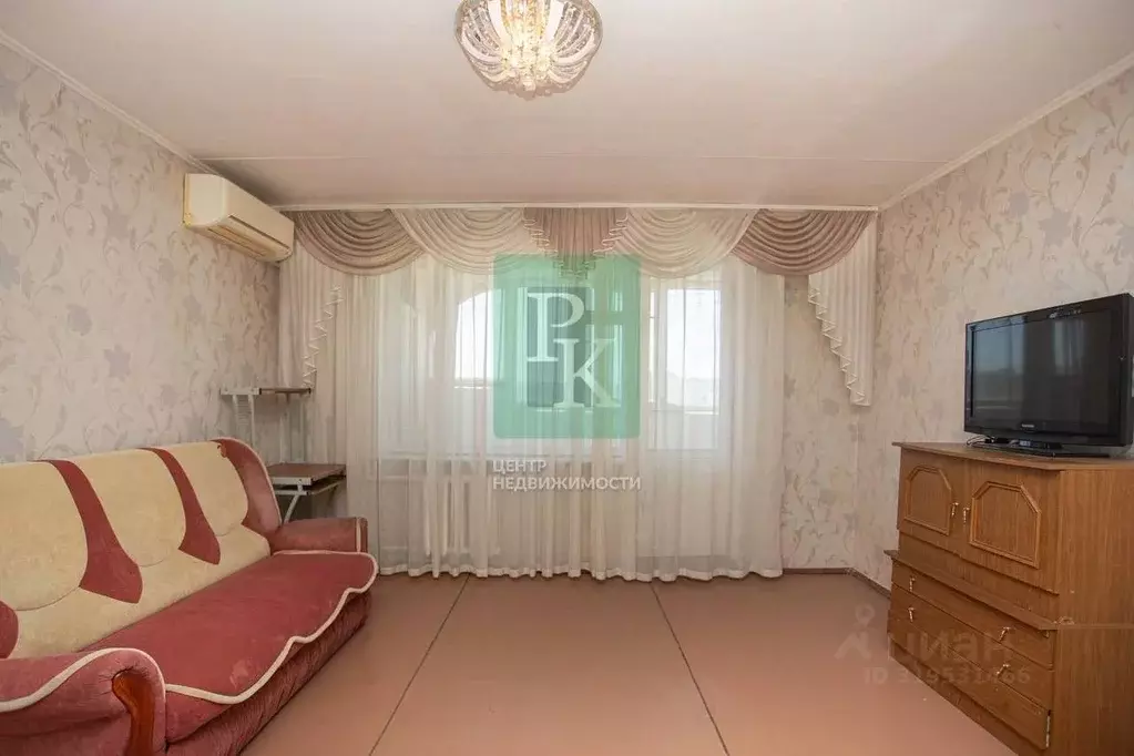 3-к кв. Севастополь просп. Октябрьской Революции, 32 (73.6 м) - Фото 1