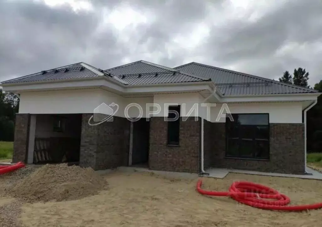 Дом в Тюменская область, Нижнетавдинский муниципальный округ, с. ... - Фото 1