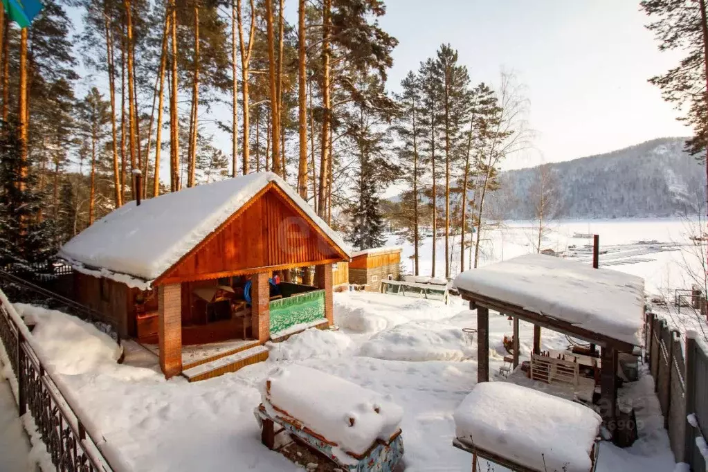 Дом в Красноярский край, Дивногорск ул. Залив Шумиха, 20/2 (110 м) - Фото 1