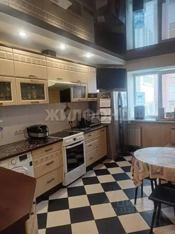 1-к кв. Томская область, Томск Сибирская ул., 91 (47.8 м) - Фото 1