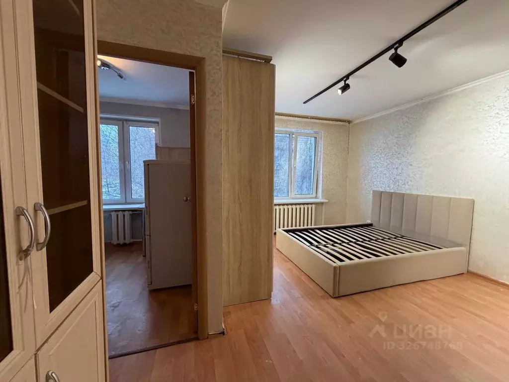 1-к кв. Москва Мосфильмовская ул., 22 (30.7 м) - Фото 1