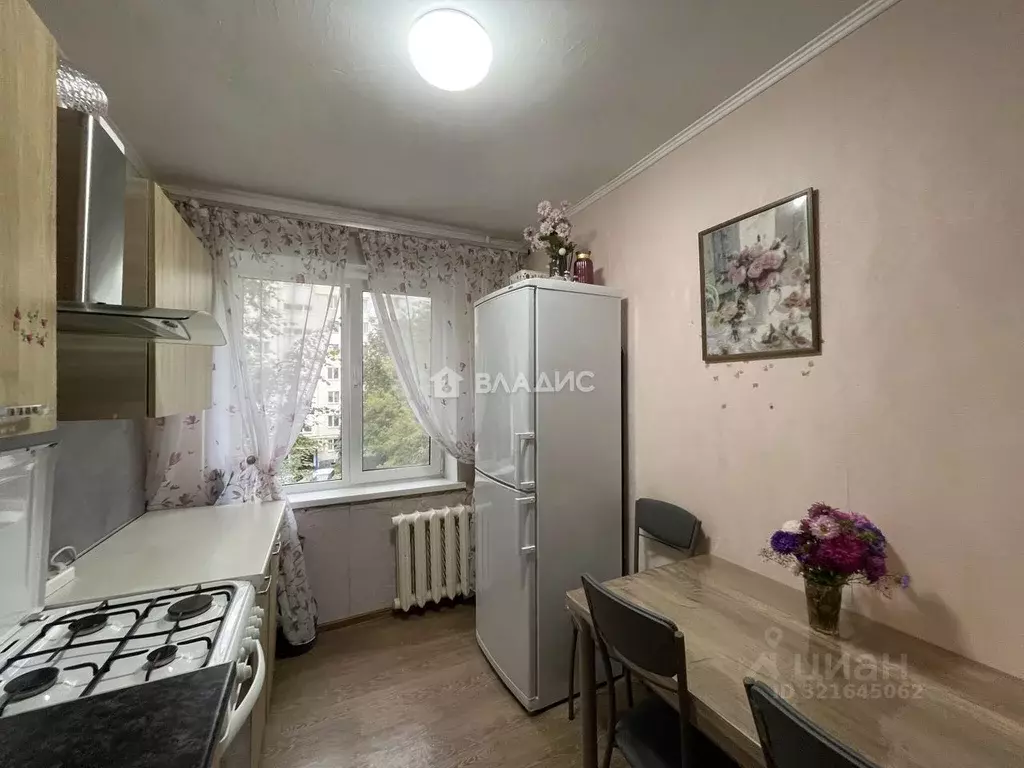 3-к кв. Башкортостан, Уфа Интернациональная ул., 15/1 (58.0 м) - Фото 2