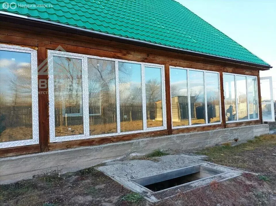 Дом в Усть-Абаканский район, деревня Чапаево, Южная улица, 30 (207 м) - Фото 1