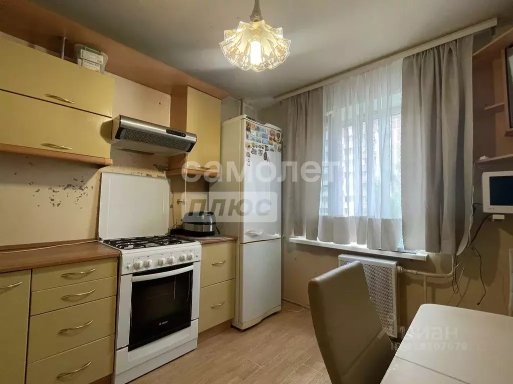 4-к кв. Смоленская область, Смоленск ул. Попова, 138 (81.6 м) - Фото 1