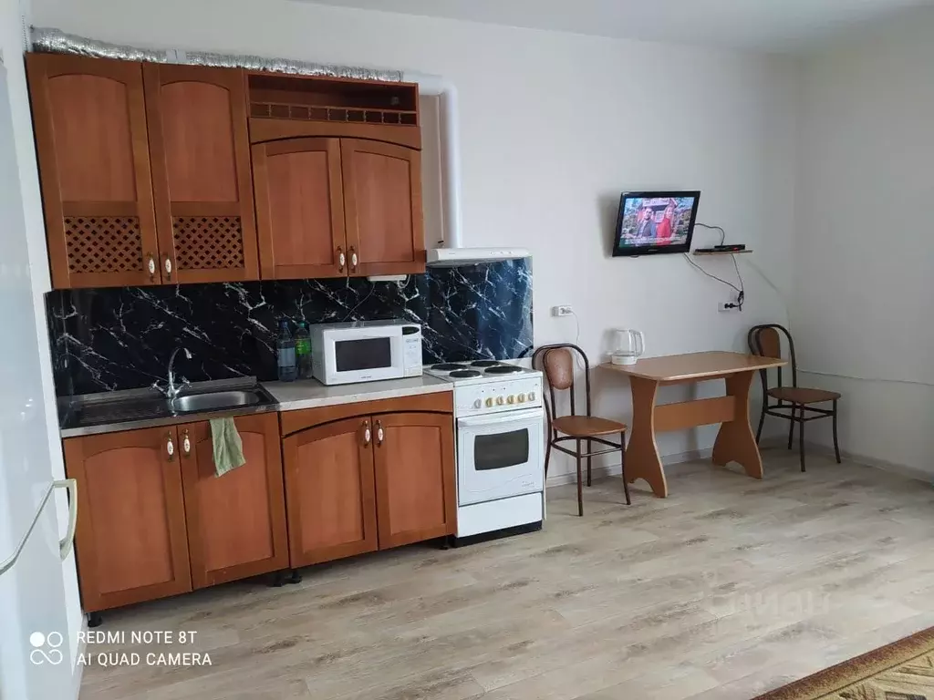Студия Красноярский край, Красноярск ул. Петра Подзолкова, 22 (30.0 м) - Фото 1