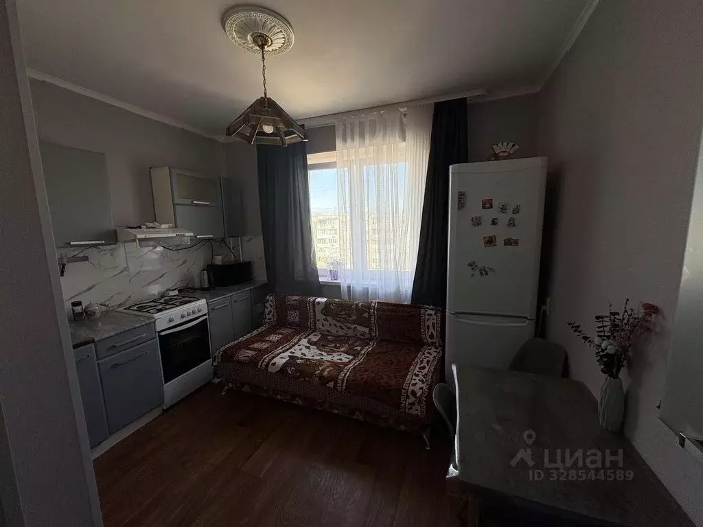 1-к кв. Оренбургская область, Оренбург Брестская ул., 5/2 (36.9 м) - Фото 1