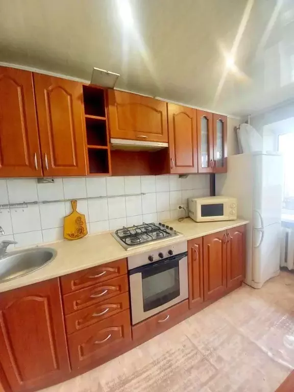 2-к кв. Калининградская область, Светлый ул. Васнецова, 3 (45.0 м) - Фото 0