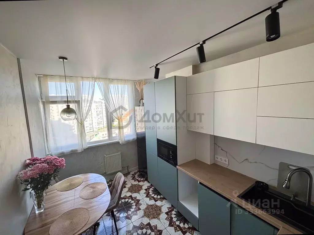 2-к кв. Севастополь ул. Колобова, 22/2 (47.1 м) - Фото 1