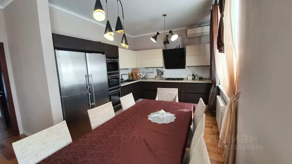 Дом в Башкортостан, Уфа Черноозерский кордон, 3 (335 м) - Фото 1