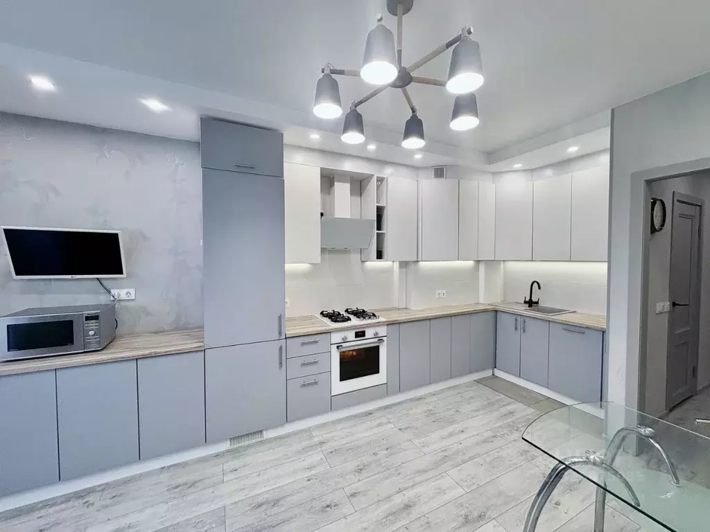 2-к кв. Калининградская область, Калининград Артиллерийская ул., 87 ... - Фото 0