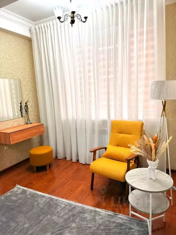 2-к кв. Дагестан, Махачкала ул. Красноярская, 35 (88.0 м) - Фото 0