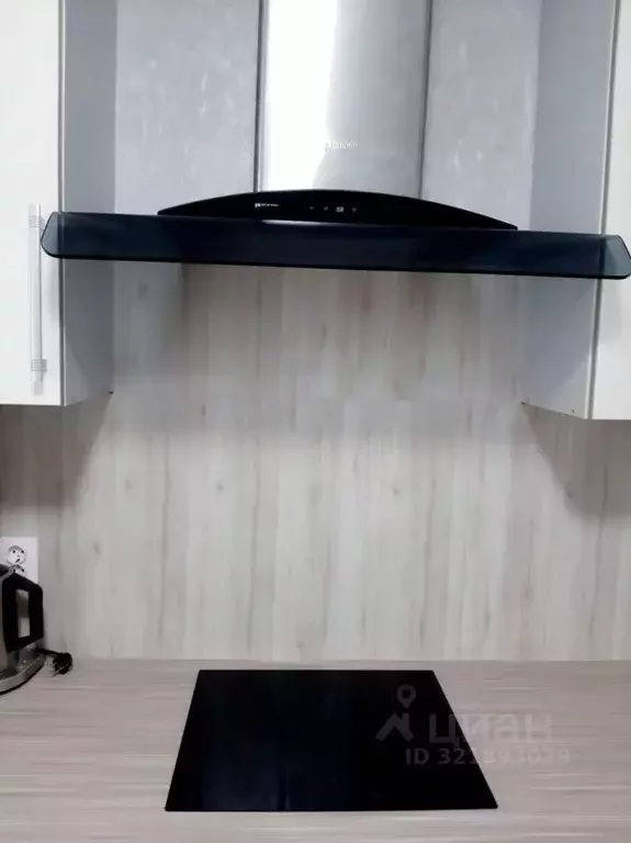 1-к кв. Курская область, Курск просп. Вячеслава Клыкова, 30 (37.5 м) - Фото 2