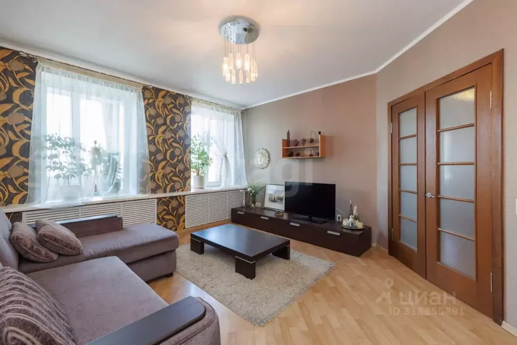 2-к кв. Брянская область, Брянск ул. 3 Июля, 14 (64.8 м) - Фото 1