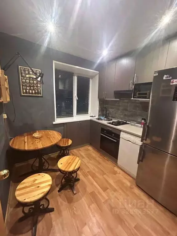 2-к кв. Мурманская область, Мурманск ул. Свердлова, 12к1 (41.1 м) - Фото 1