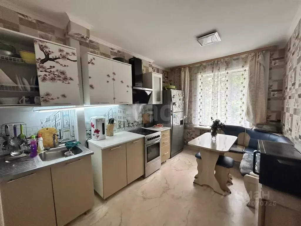 3-к кв. Камчатский край, Петропавловск-Камчатский ул. Чубарова, 5/2 ... - Фото 1