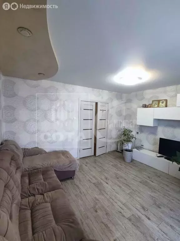 3-комнатная квартира: Воронеж, проспект Труда, 4А (77.4 м) - Фото 1