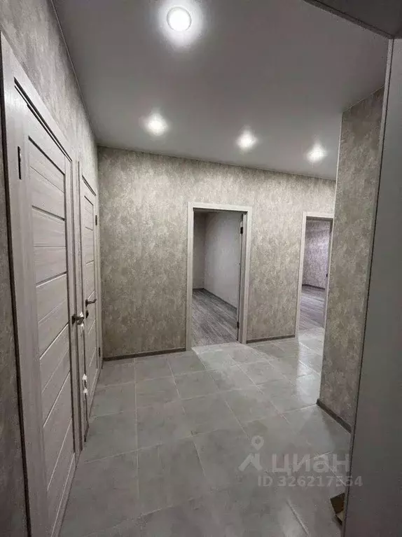 2-к кв. Санкт-Петербург ул. Федора Котанова, 5к2 (71.0 м) - Фото 1