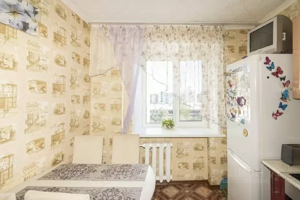 3-к кв. Тюменская область, Тюмень ул. Монтажников, 13 (58.6 м) - Фото 0