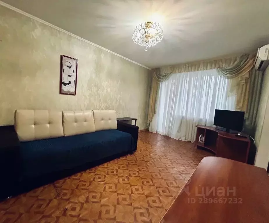 2-к кв. Волгоградская область, Волгоград ул. Остравская, 12 (50.0 м) - Фото 0