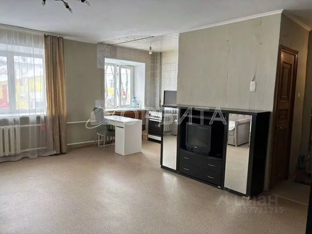 1-к кв. Тюменская область, Тюмень Карская ул., 13 (31.2 м) - Фото 1