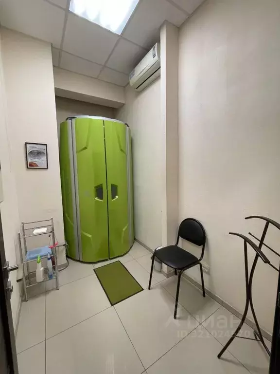 Помещение свободного назначения в Пензенская область, Заречный Зеленая ... - Фото 1