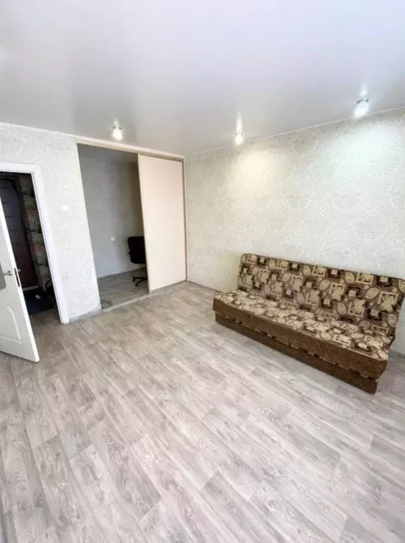 1-к кв. Татарстан, Казань Гвардейская ул., 61 (30.0 м) - Фото 0