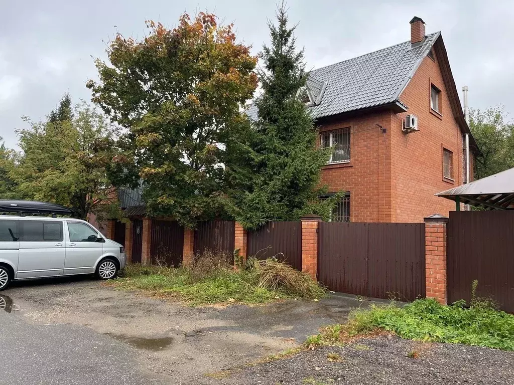 Дом в Московская область, Долгопрудный Шереметьевский мкр, ул. 1-я ... - Фото 1