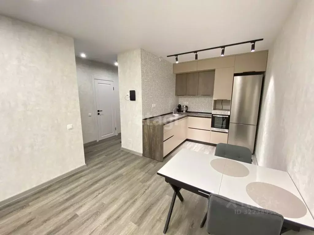 1-к кв. Тюменская область, Тюмень Харьковская ул., 76 (45.0 м) - Фото 2