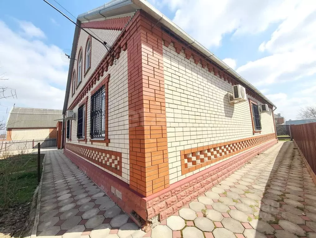 Дом в Краснодарский край, Славянск-на-Кубани ул. Щорса, 93 (144 м) - Фото 2