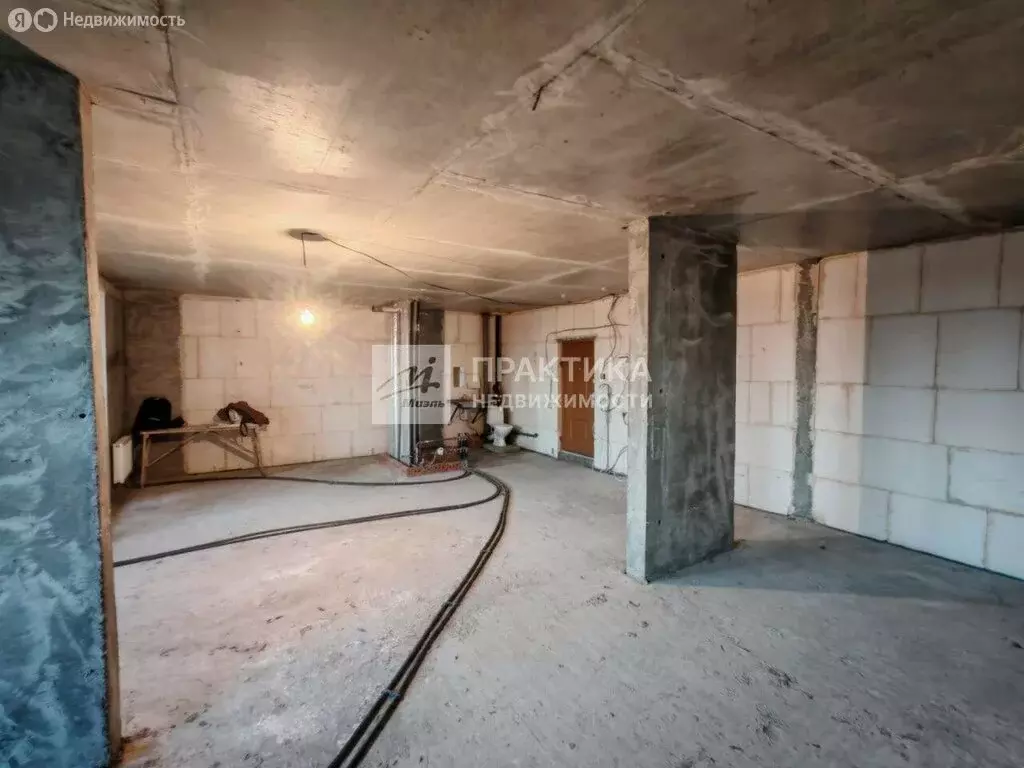 2-комнатная квартира: Одинцово, Белорусская улица, 10 (67 м) - Фото 1