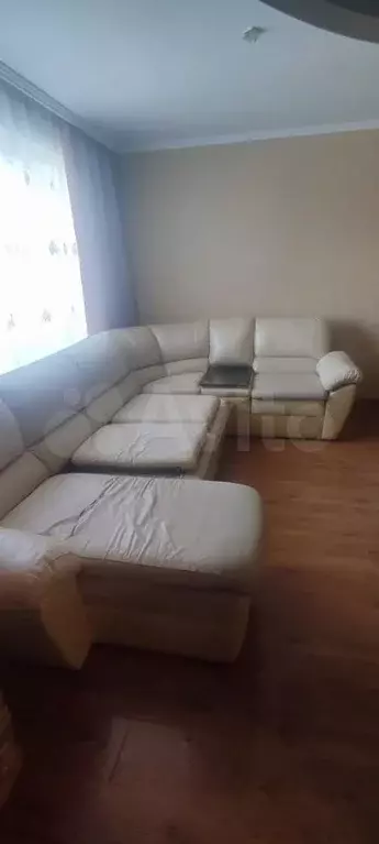 3-к. квартира, 90 м, 3/9 эт. - Фото 1