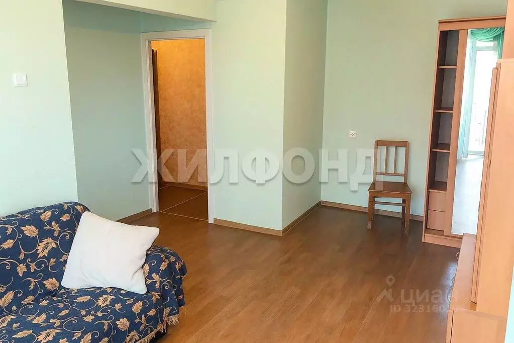 1-к кв. Брянская область, Брянск ул. Кольцова, 3 (30.0 м) - Фото 1