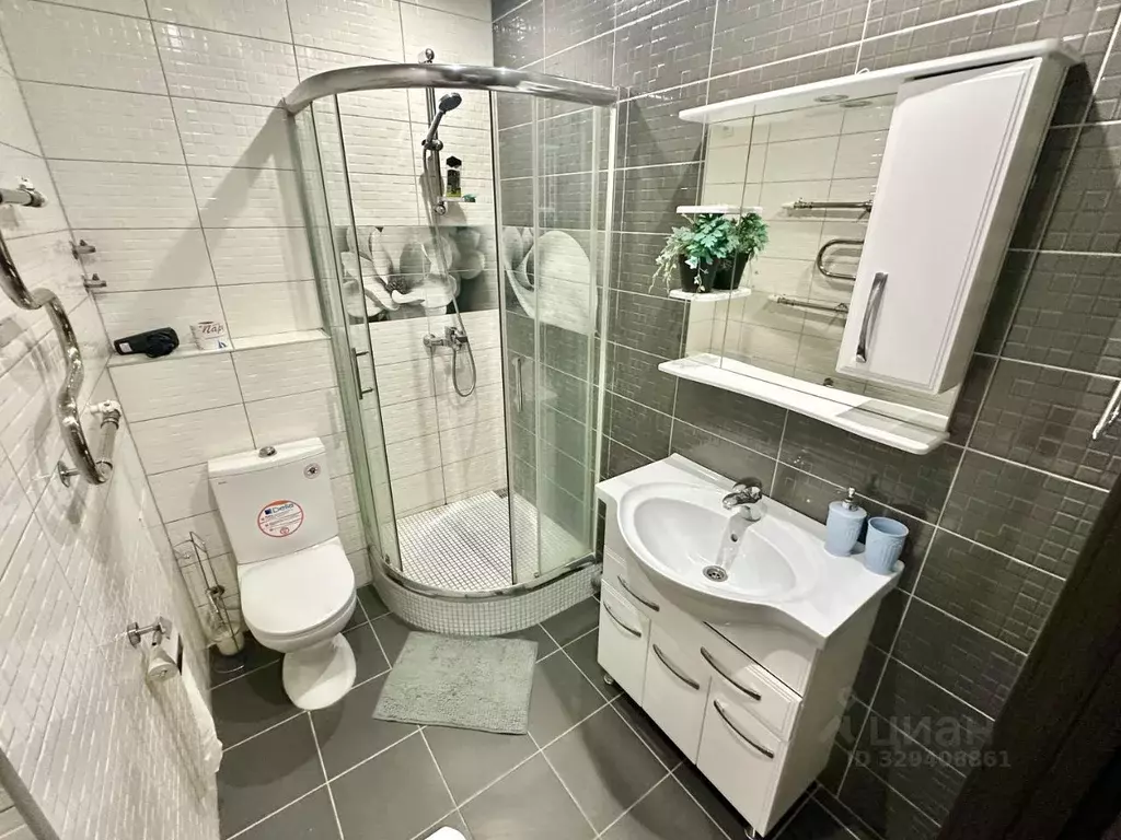 Студия Алтайский край, Барнаул ул. Сергея Ускова, 42 (29.0 м) - Фото 1