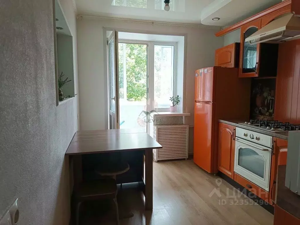 2-к кв. Саратовская область, Энгельс Советская ул., 45 (45.0 м) - Фото 1