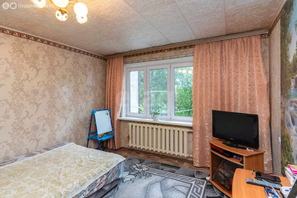 1-комнатная квартира: Тюмень, улица 30 лет Победы, 79А (30.1 м) - Фото 2