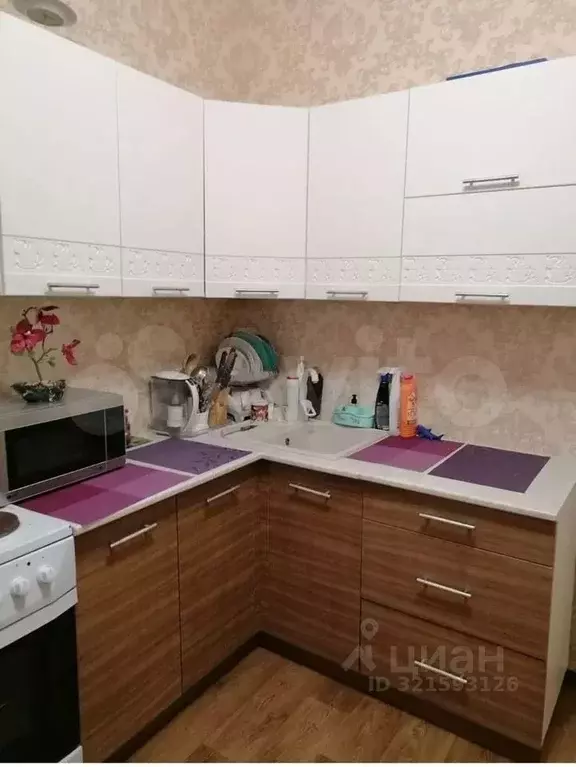 1-к кв. Ханты-Мансийский АО, Нижневартовск ул. Героев Самотлора, 16 ... - Фото 1