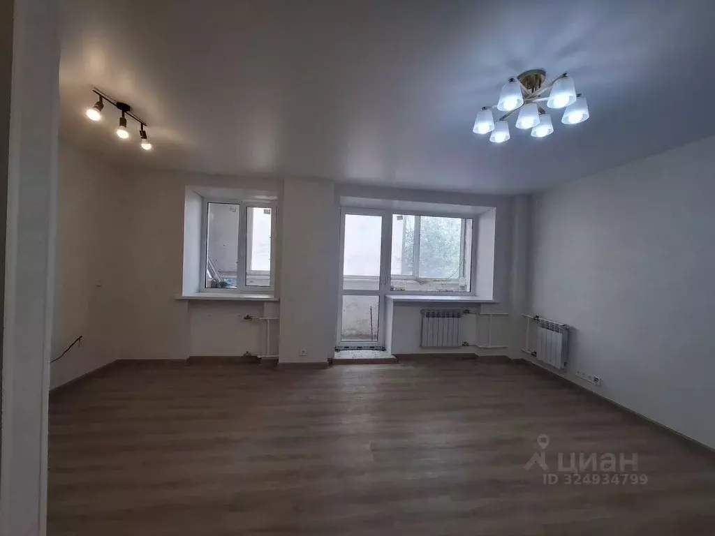 3-к кв. Тюменская область, Тюмень Утешево мкр, ул. Школьная, 16 (59.4 ... - Фото 1