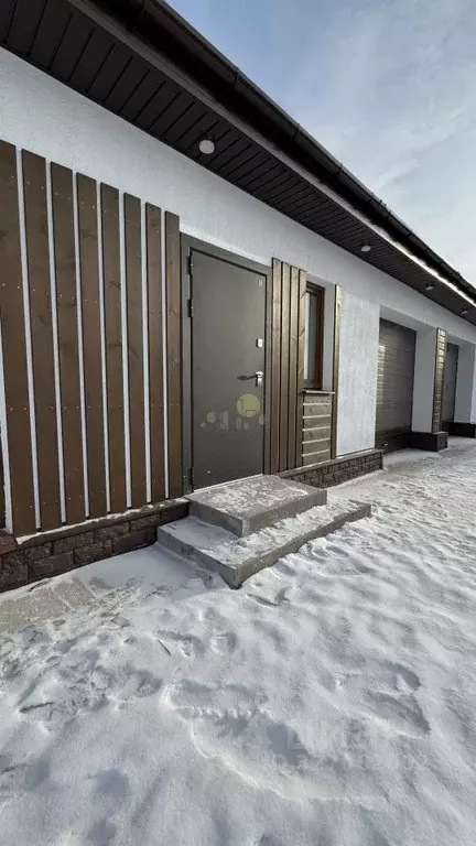 Дом в Иркутская область, Иркутский муниципальный округ, с. Хомутово ... - Фото 1