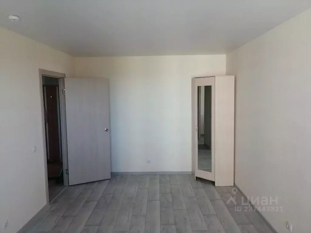 2-к кв. Пермский край, Березники Усольский-2 мкр, ул. Строителей, 4 ... - Фото 0