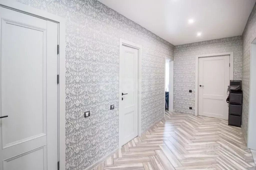 Дом в Калужская область, Ферзиковский район, Грабцево с/пос, с. ... - Фото 1