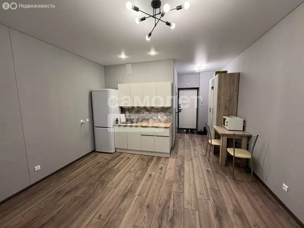 1-комнатная квартира: село Чекмагуш, улица Сулейманова, 9 (30.6 м) - Фото 1