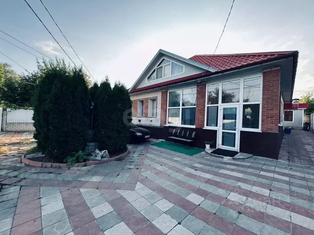 Дом в Ульяновская область, Сенгилей ул. Нижневыборная, 50А (200 м) - Фото 0