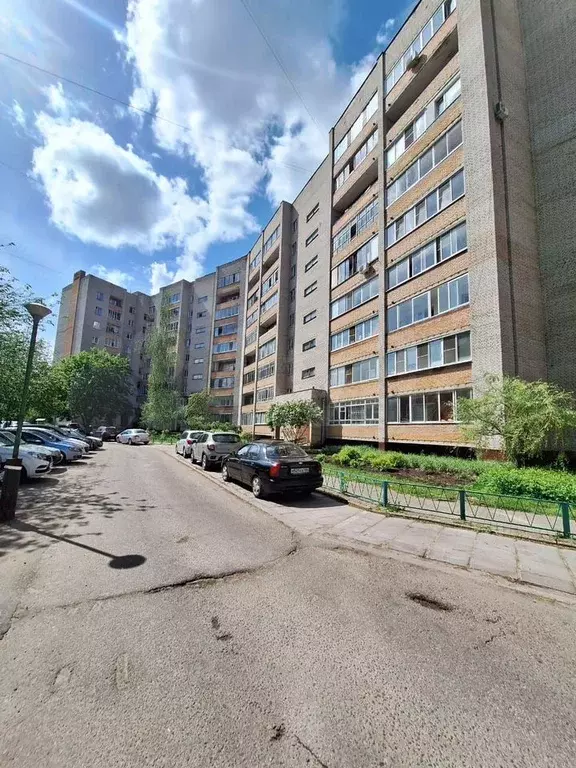 2-к. квартира, 47 м, 1/9 эт. - Фото 0