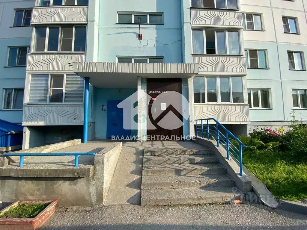 3-к кв. Новосибирская область, Новосибирск ул. Динамовцев, 15 (74.0 м) - Фото 1